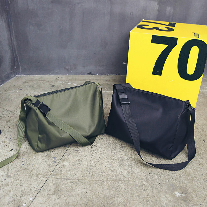 Oxford The single shoulder bag Korean Edition new pattern men and women Student bag capacity leisure time Travelling bag motion Gym bag