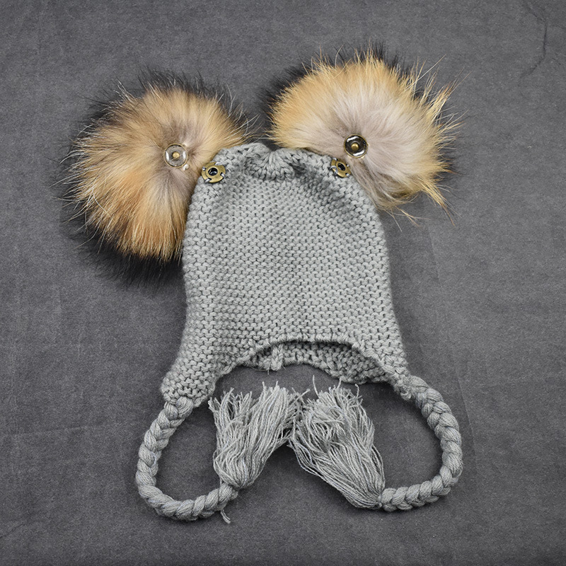 Europeo y Americano DE LOS NIÑOS Lei Feng sombrero del bebé Twist trenza orejeras Otoño e Invierno Bola de piel de mapache sombrero de lana de punto