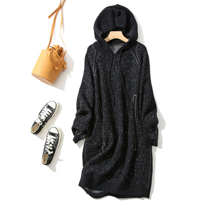 BI入 BI入！ 了~撞色线点子纱珍珠绒宽松连帽连衣裙 卫衣裙女