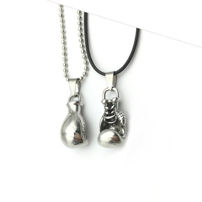 Modischer Anhänger aus Titanstahl, herrschsüchtige Stallone-Boxhandschuhe-Halskette, Punk-Herrenanhänger_voghion.com