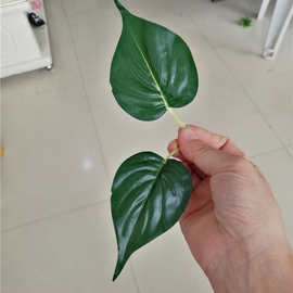 仿真植物仿真花叶配件 两叉小绿萝 过胶布叶子 植物墙布料编织袋