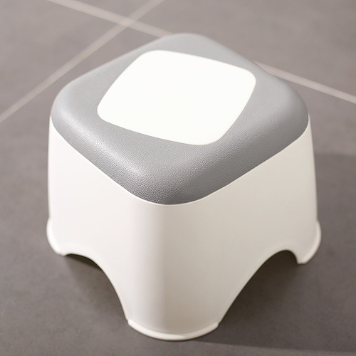 A plastic chair with a thickened design, simple and fashionable, suitable for home use, adult small dining chair, shoe bench, chair