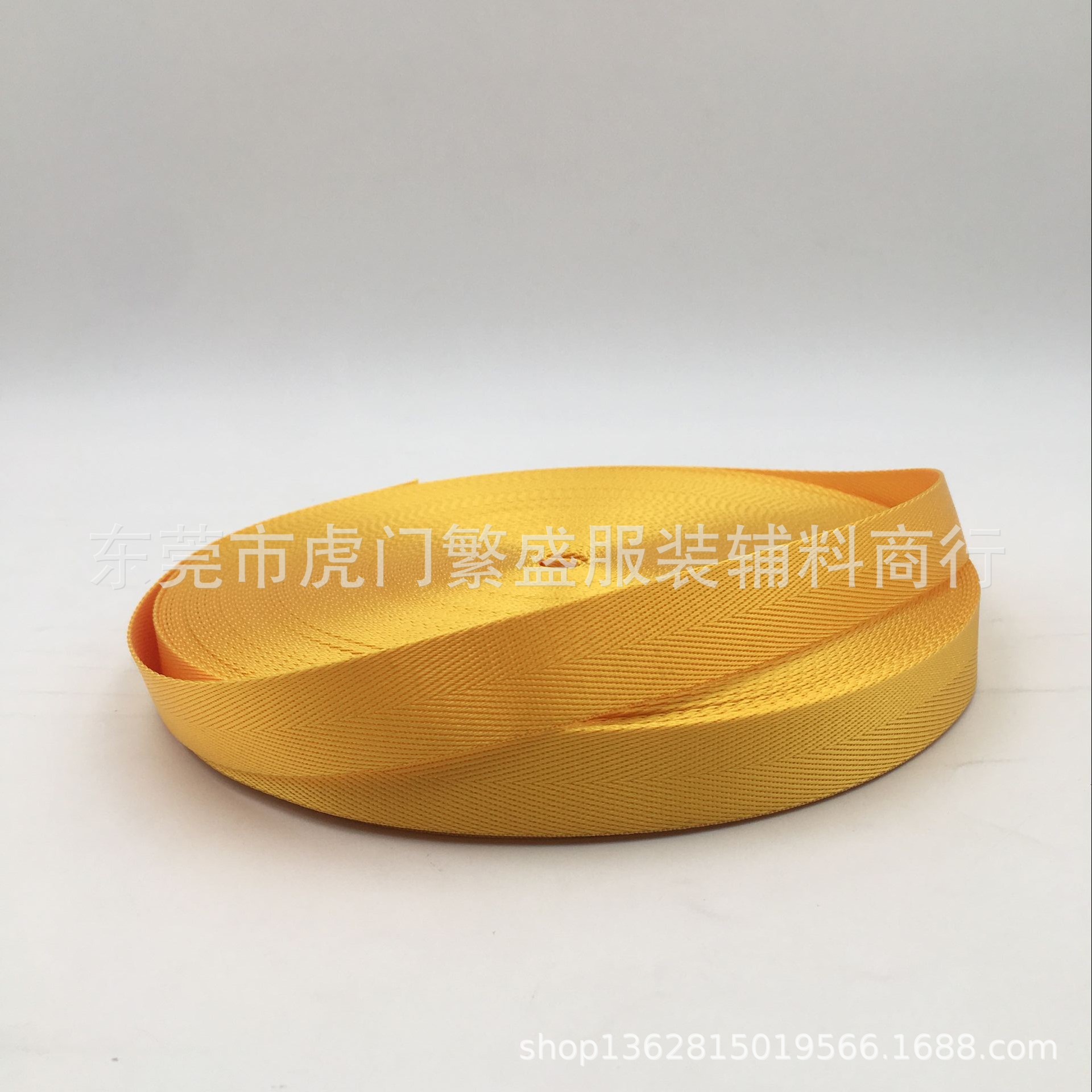 Yellow * 2cm herringbone thickness 1.1mm