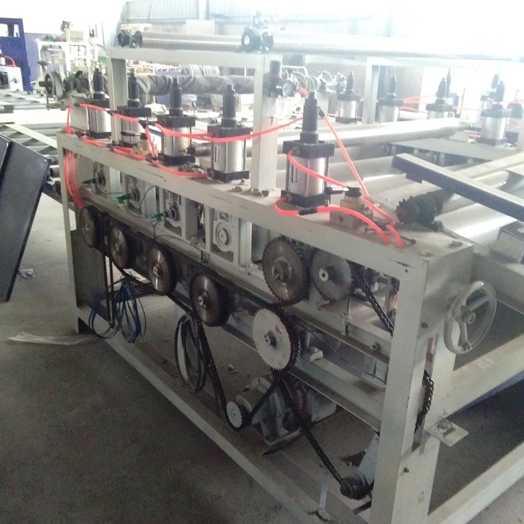 厂家制造 型号齐全贴面机 木工贴纸机新价格 发泡板热转印设备