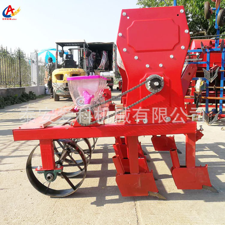 谷物、蔬菜小颗粒精播机四轮车带施肥起垄旋耕播种机规格型号齐全