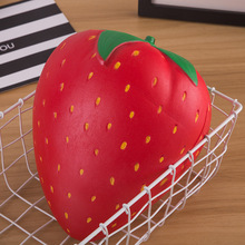 超大號慢回彈草莓 慢回彈大水果促銷禮品攝影道具2