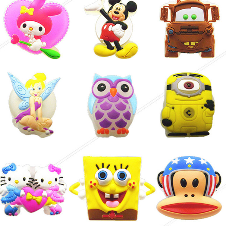 日韩卡通动漫手腕带创意PVC软胶手腕带纽扣手环硅胶手环创意扣花|ms