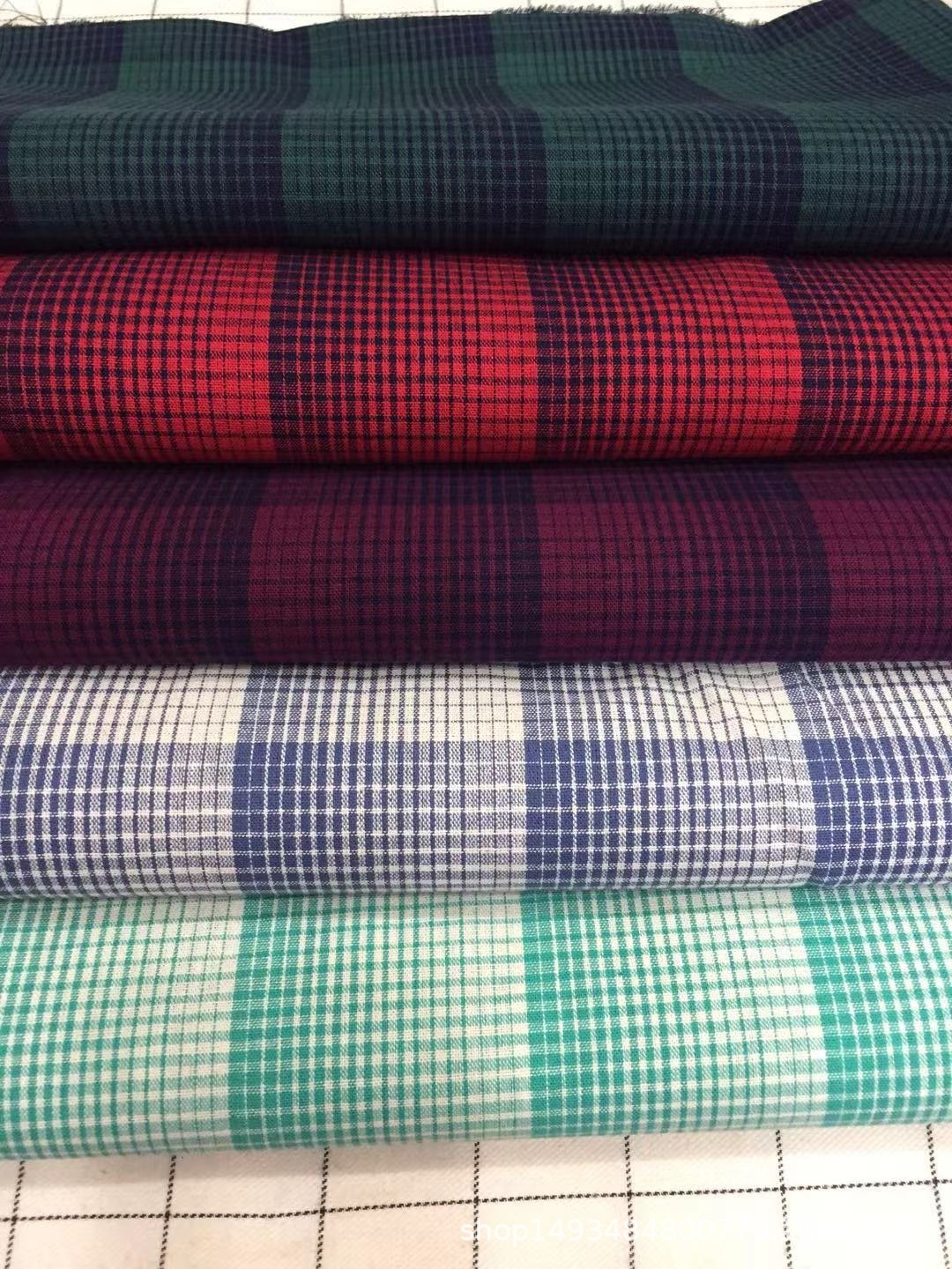 21支色织梭织平纹朦胧大格子男装时尚衬衫面料现货供应厂家直销