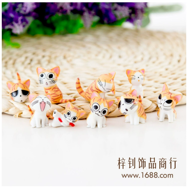 Micro landscape, doll, small creative minifigure, kitten, capsule toy
