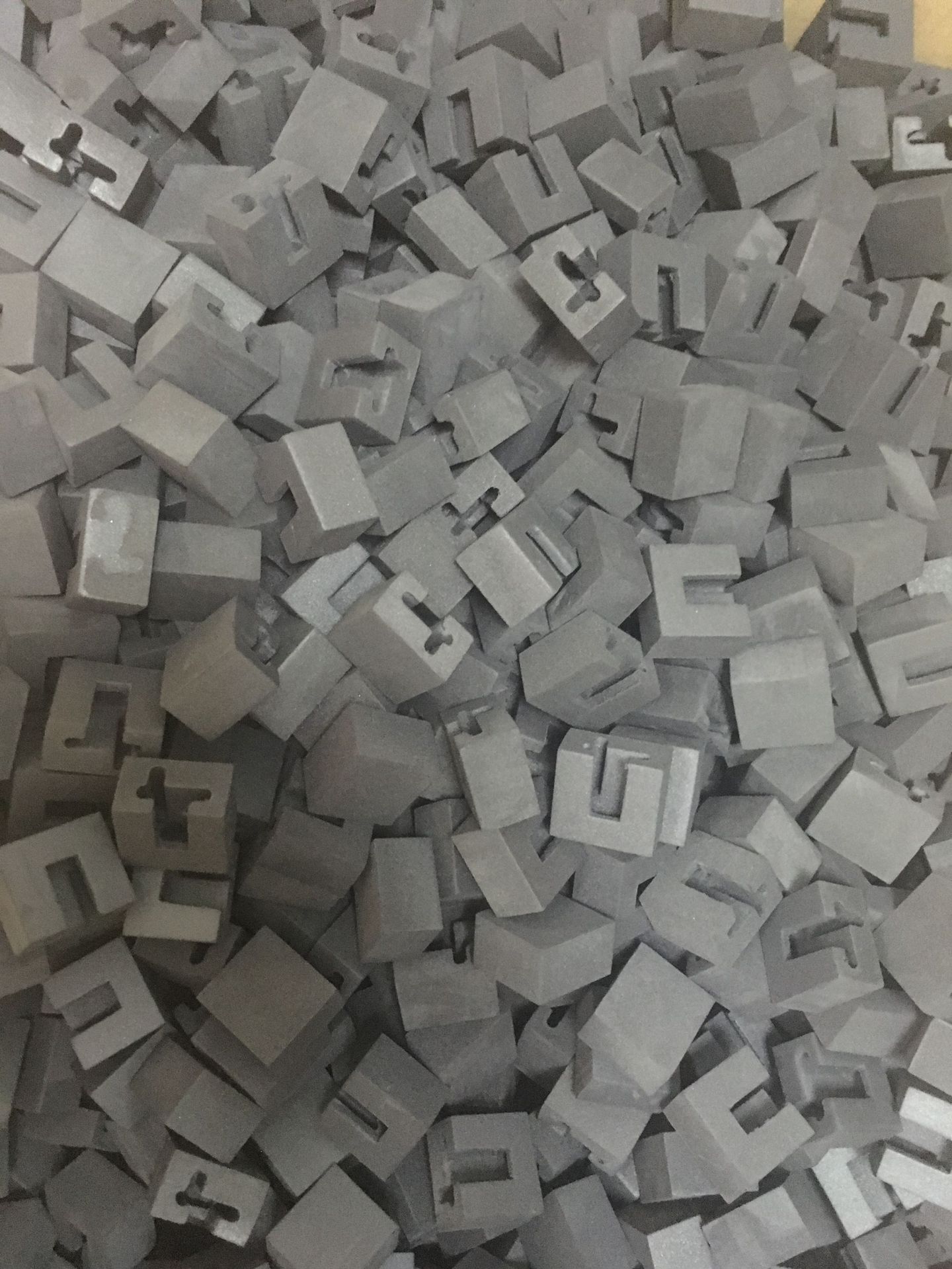 רҵģж͸ʴ׼ӹEVAɫ޿ɱ