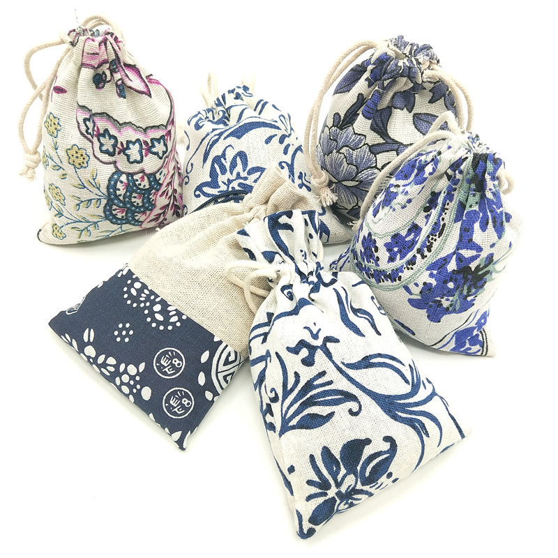 汽车竹炭包纳米矿晶除甲醛活性炭包去味防潮炭包新房车用180克|ru