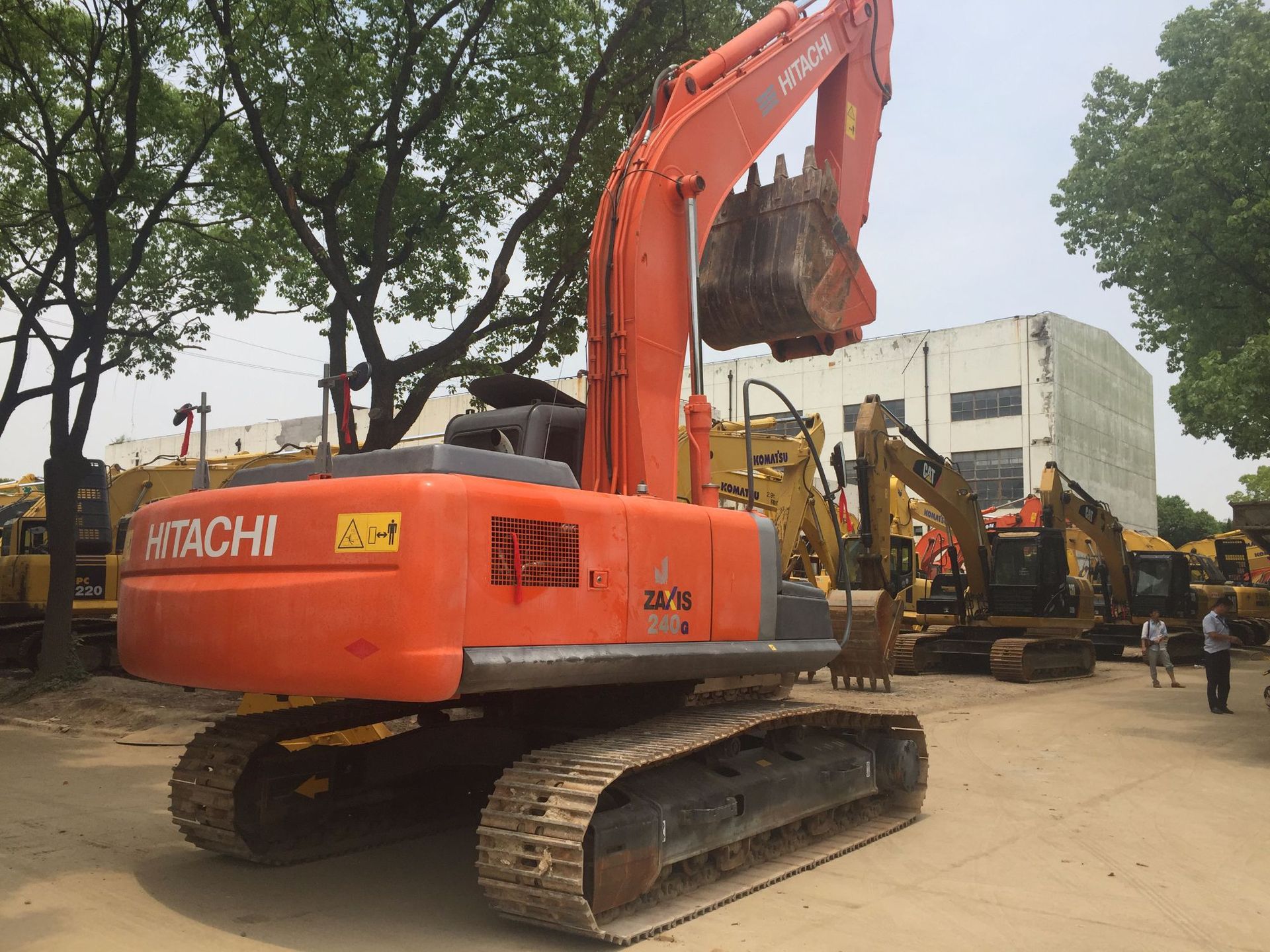 二手日立240挖机  二手挖掘机 实地看车小松日立卡特三一挖掘机