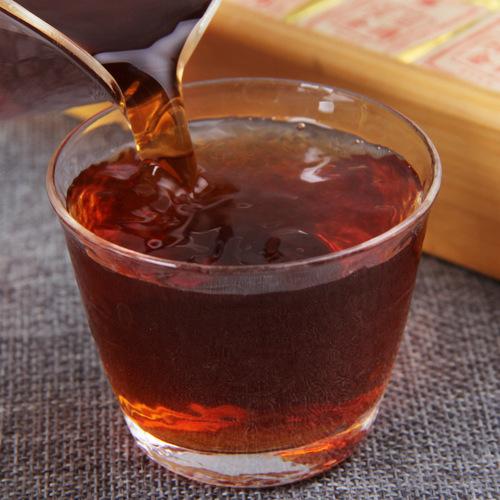 Wholesale court tea, spring tea, small gold brick tea, small tuocha, court gold brick, jujube fragrance, small square brick tea 