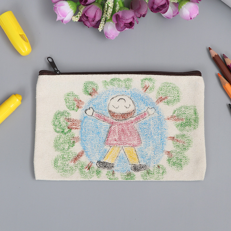 生产供应卡通休闲学生笔袋 可绘画多规格可定制笔袋批发|ms