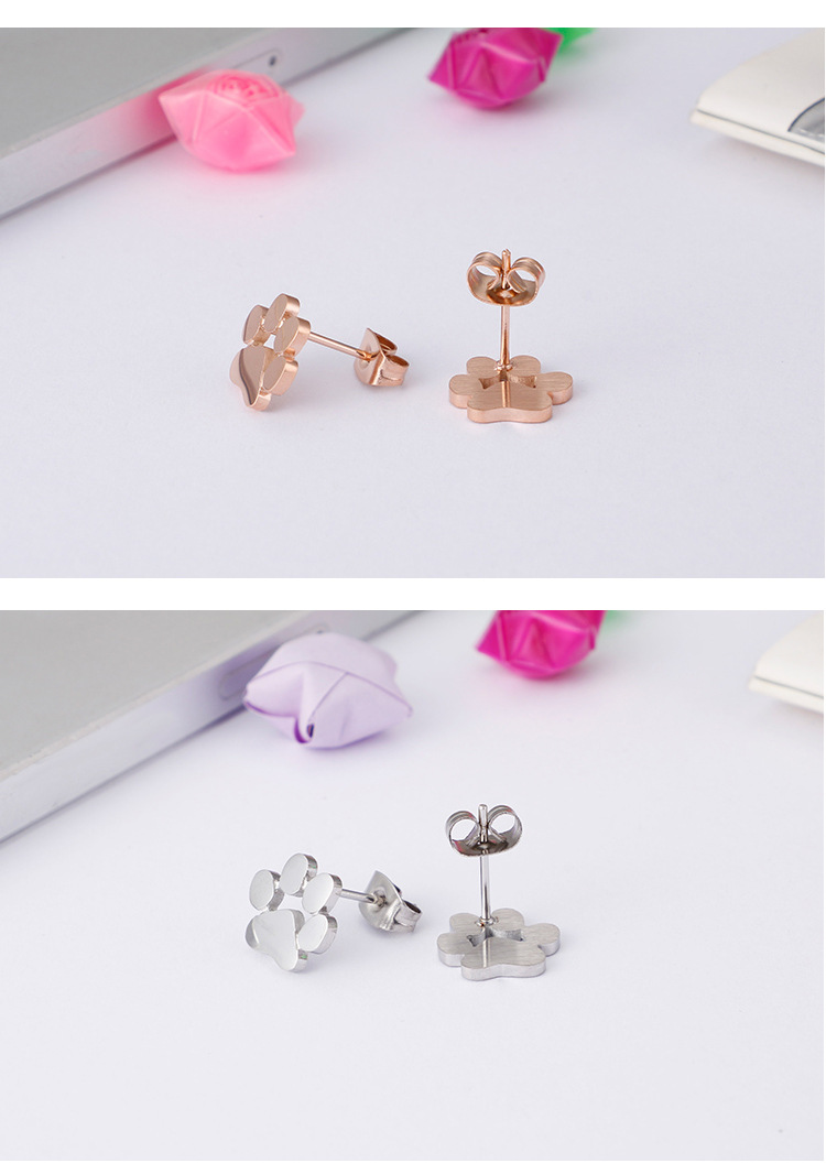AliExpress New Supply Cute Pet Mark Cute Animal Paw Necklace + Two-Piece Earrings Set One Piece Drop