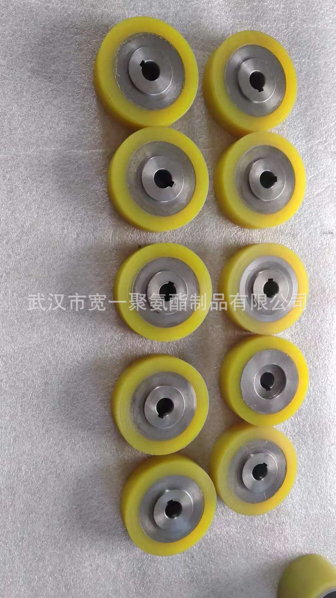 供应湖北荆门非标设备用胶轮包胶加工，聚氨酯包胶加工定做