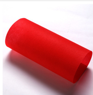 厂家低价直销PP无纺布丙纶长丝聚丙烯不织布防粘一次性红毯