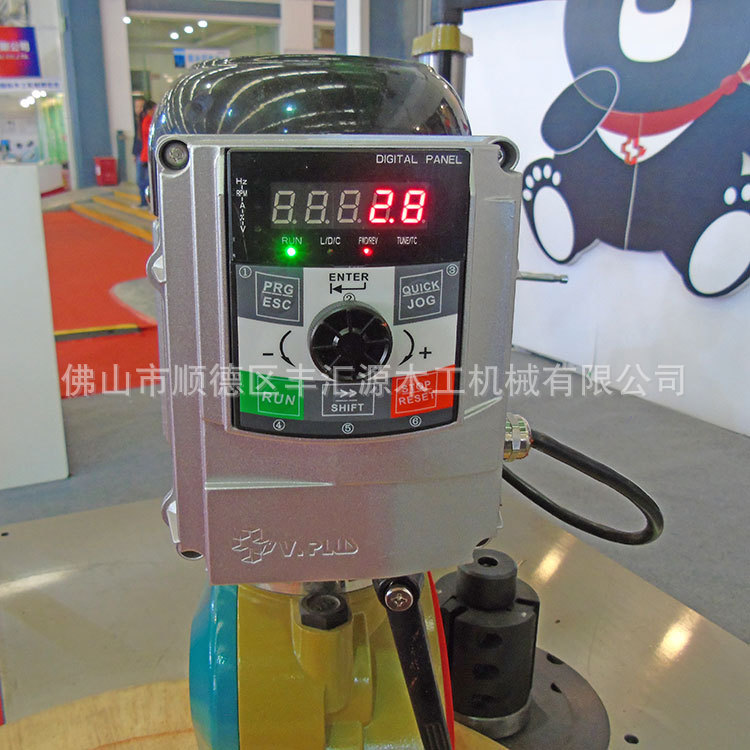 �Ѽ�V180�������ϻ� ��Ƶ���������ͲĻ� ��ϳ��������ѹ��������