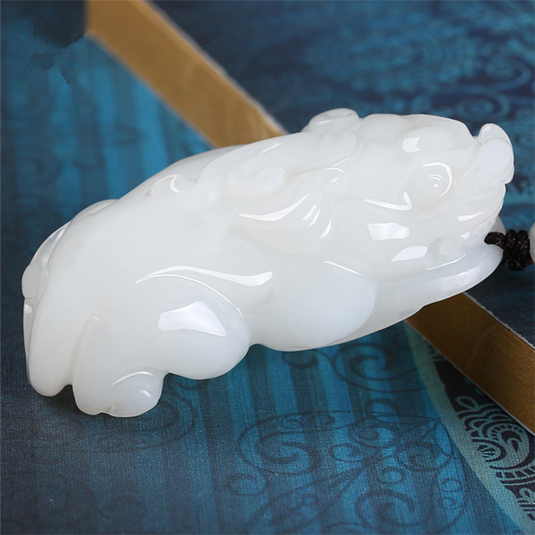 和田玉碧玉白玉霸王玉石貔貅吊坠玉器玉石男女款羊脂白玉挂件坠