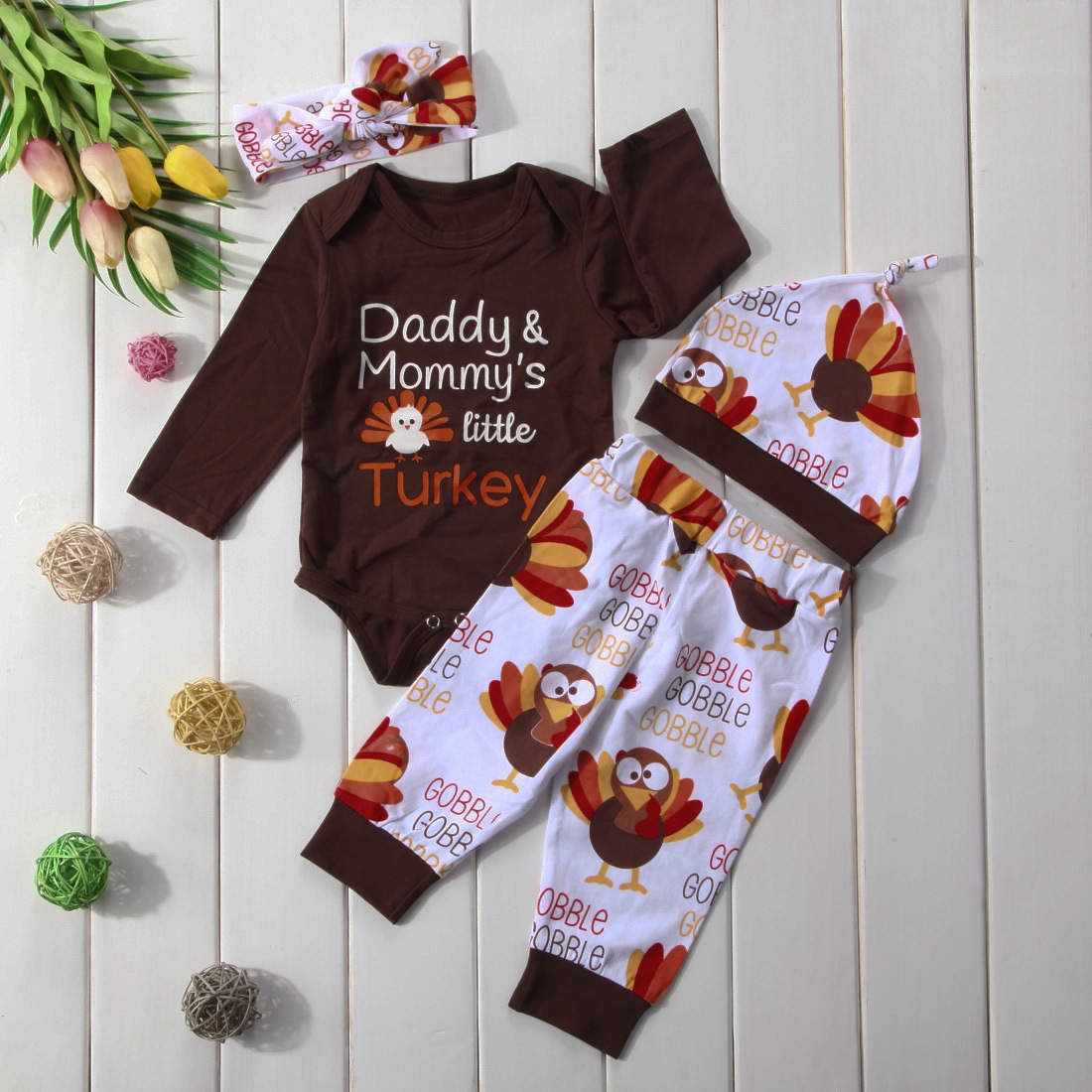 Thanksgiving Letter Print Top