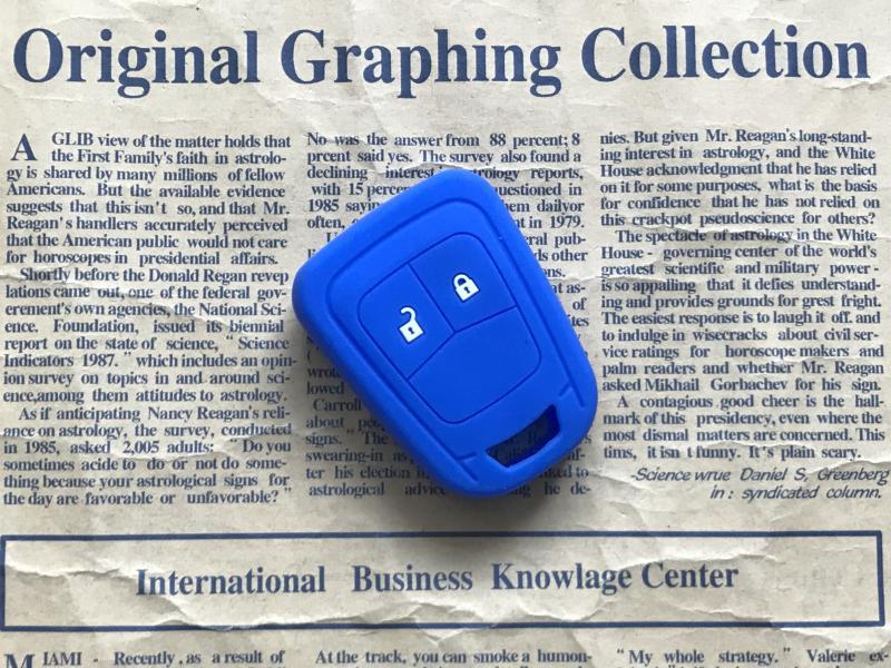 Suitable for Chevrolet Aveo Cruze Silicone Key Case Straight Type Special Car Remote Control Protective Cover Buckle