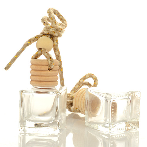 Supply wholesale car perfume pendant empty bottle indoor hanging air purifier can be printed with company logo