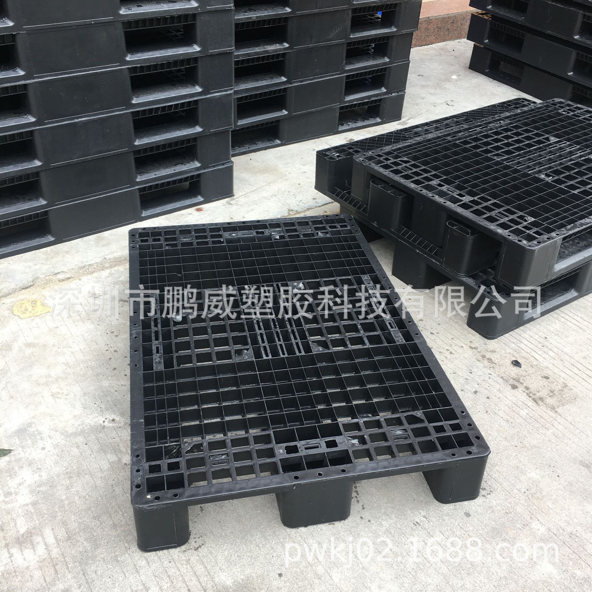 供应上海/江苏 防静电塑胶卡板 川字型托盘 运10的6-9次方地台板