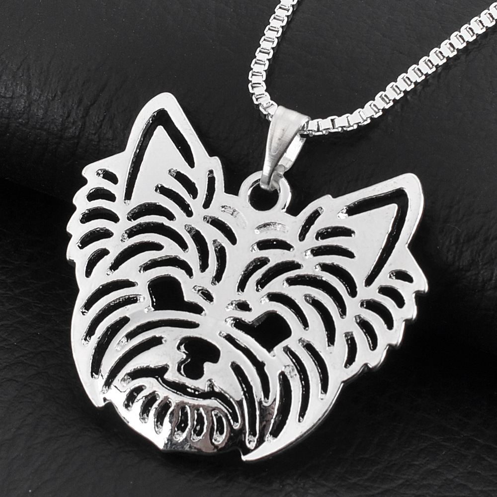 66Yorkshire Terrier 31x29MM