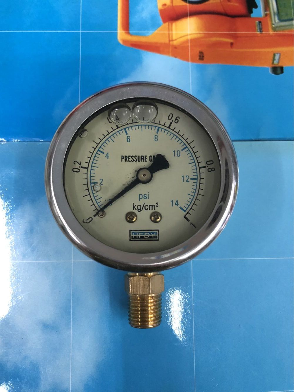 HFDY耐震压力表YN60  1KG 2KG 5KG 10KG 15KG 25KG 螺纹1/4牙