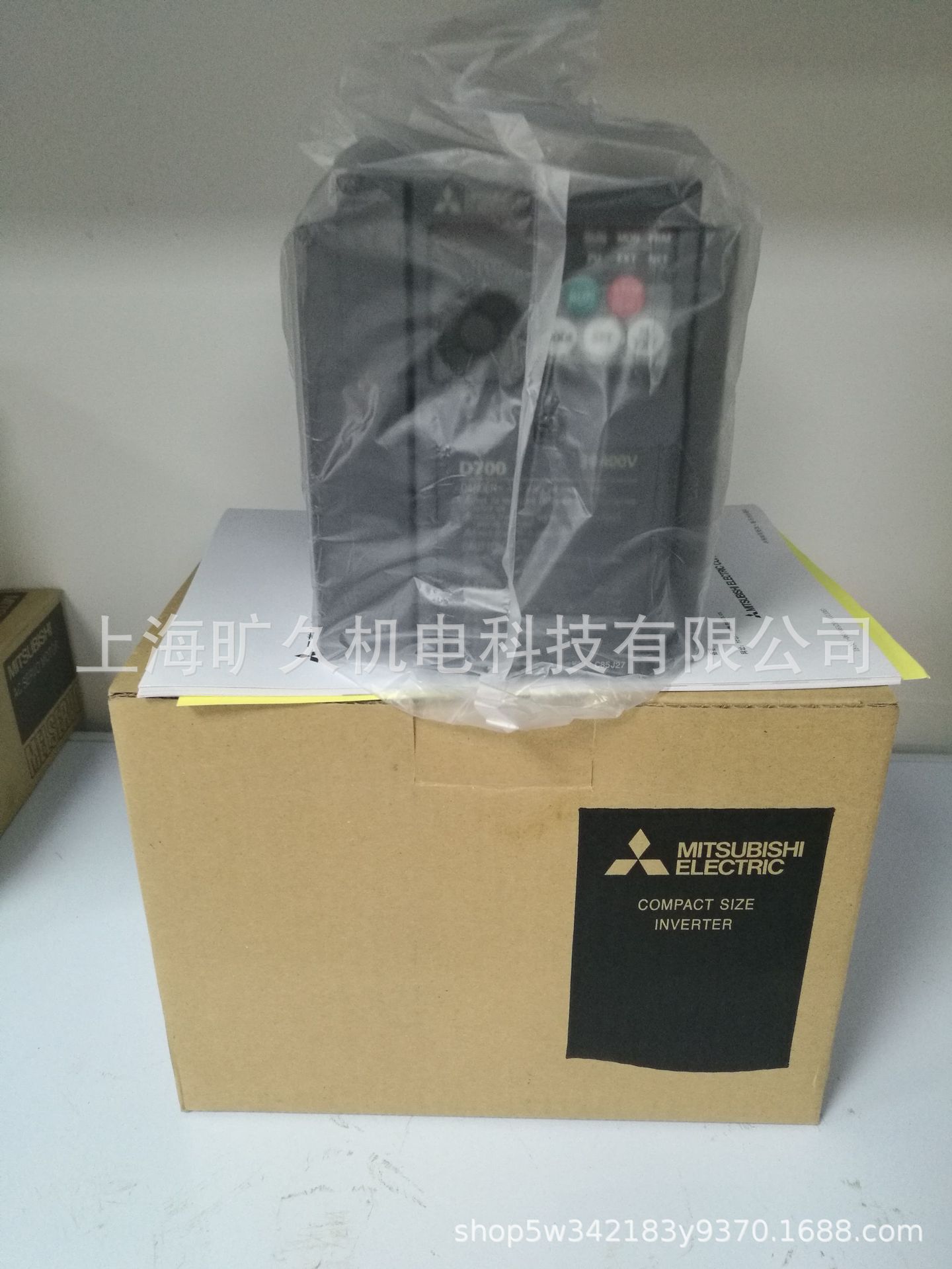 变频器FR-A720系列FR-A720-0.4K-0.75K-1.5K-2.2K-3.7K-5.5K 议价