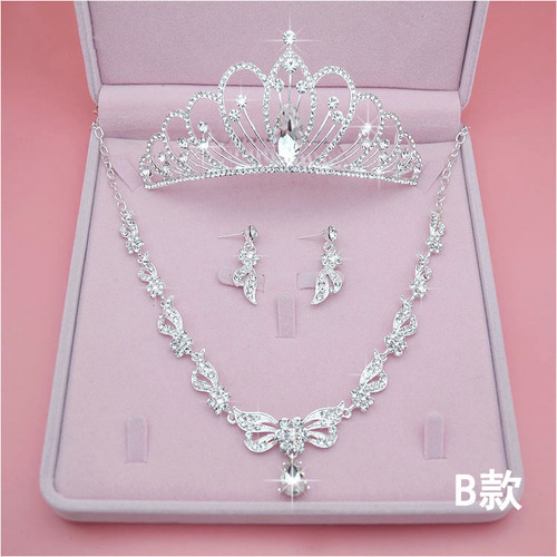 2018 New Bridal Tiara Necklace Three-piece Crown Wedding Accessories Bridal Suit Manufacturer Wholesale