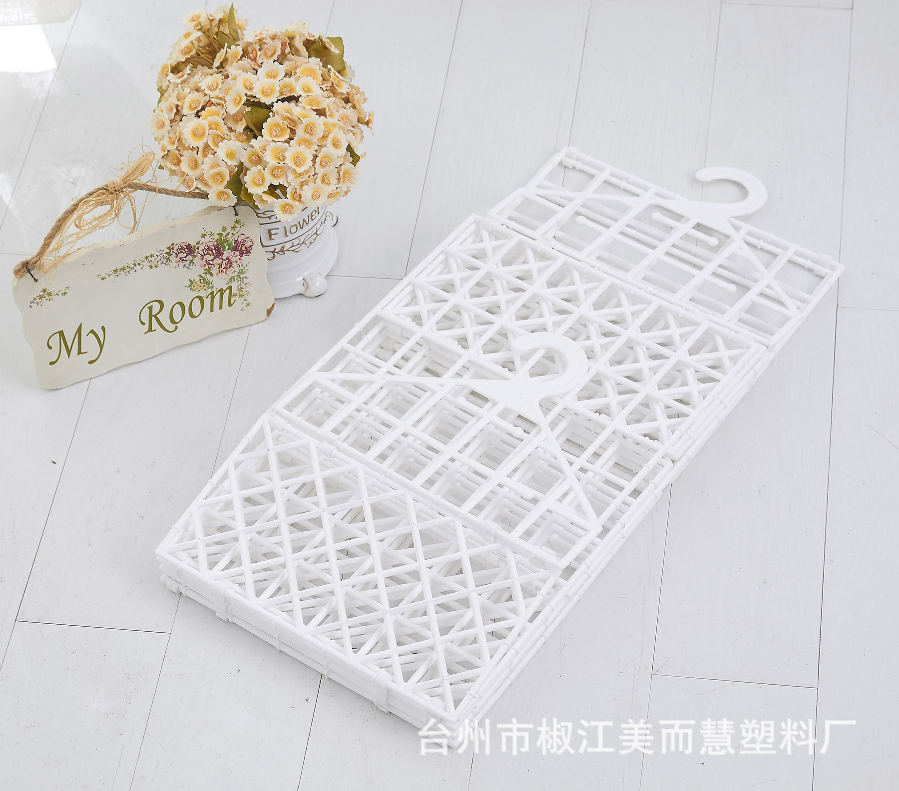 001-73-衣柜收纳架n.jpg