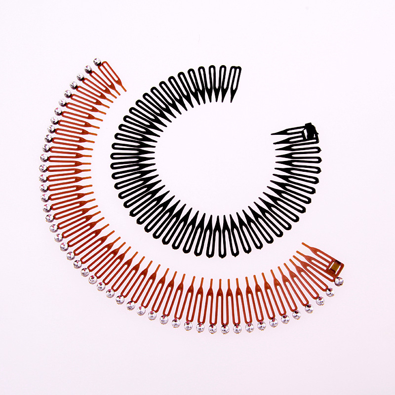 Simple Style Solid Color Plastic Resin Rhinestone Hair Combs display picture 3