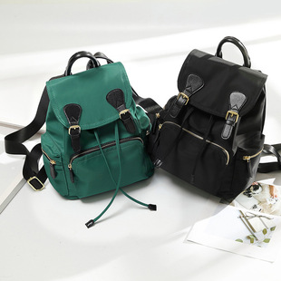 �p���Ůʿ�n��2018�¿���r�з��Iţ�򲼷�������ͬ��Ů������