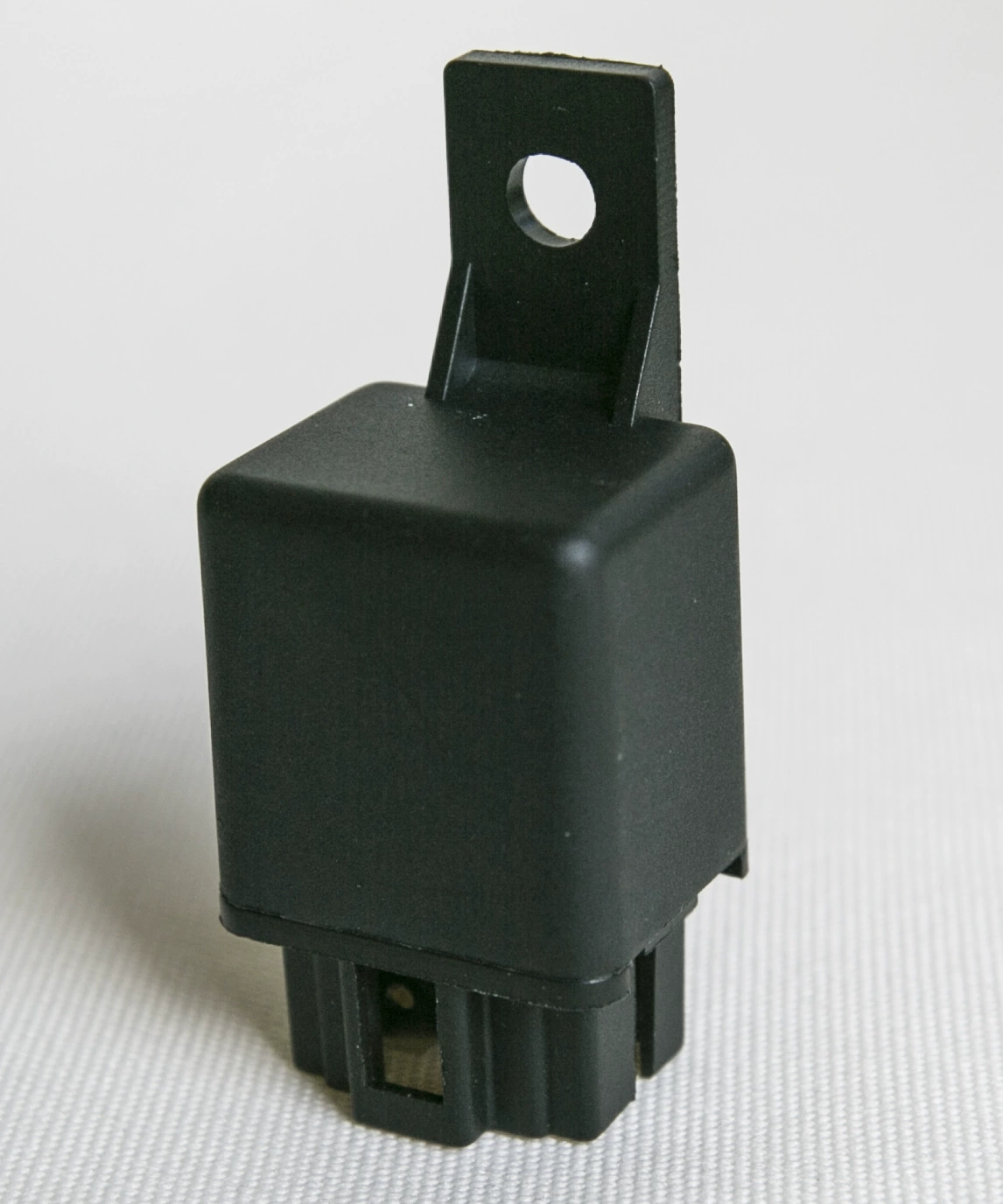 Производители непосредственно поставляются с SART-12D марки GUOKE реле кондиционера автомобиля