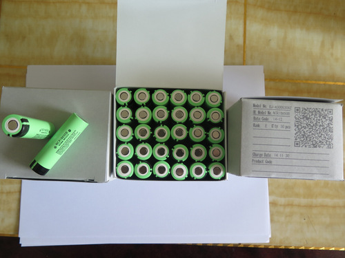 Panasonic's new NCR18650B 3400 mAh 3.7V lithium-ion battery tip with protective plate