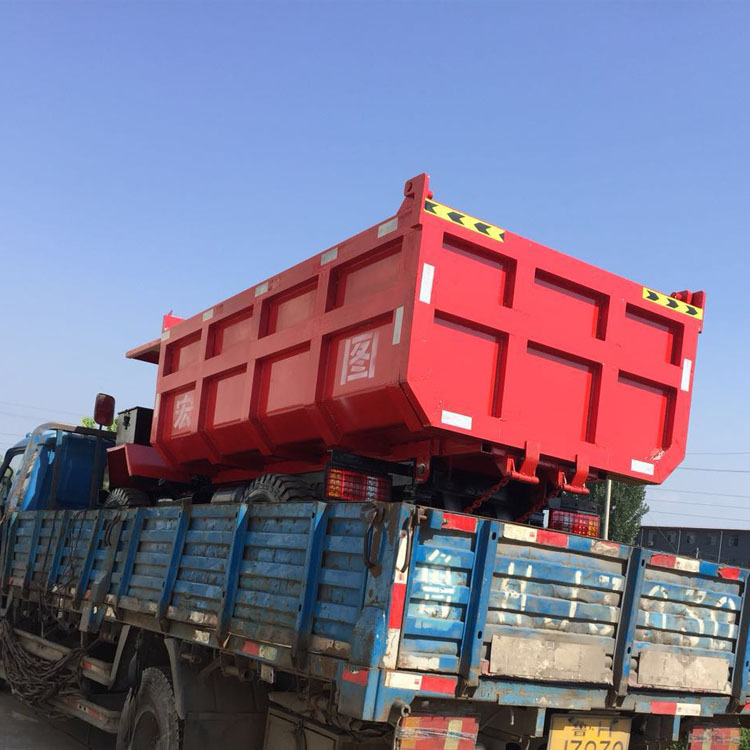成都四驱爬山王矿用四轮车 四轮工程自卸车 46KW四轮车