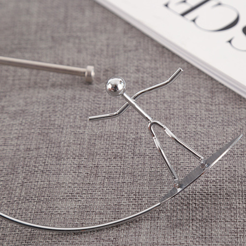 Surfing and skiing shaped rotating iron man, tumbler balancing figure, desktop decoration, stress relief gadget