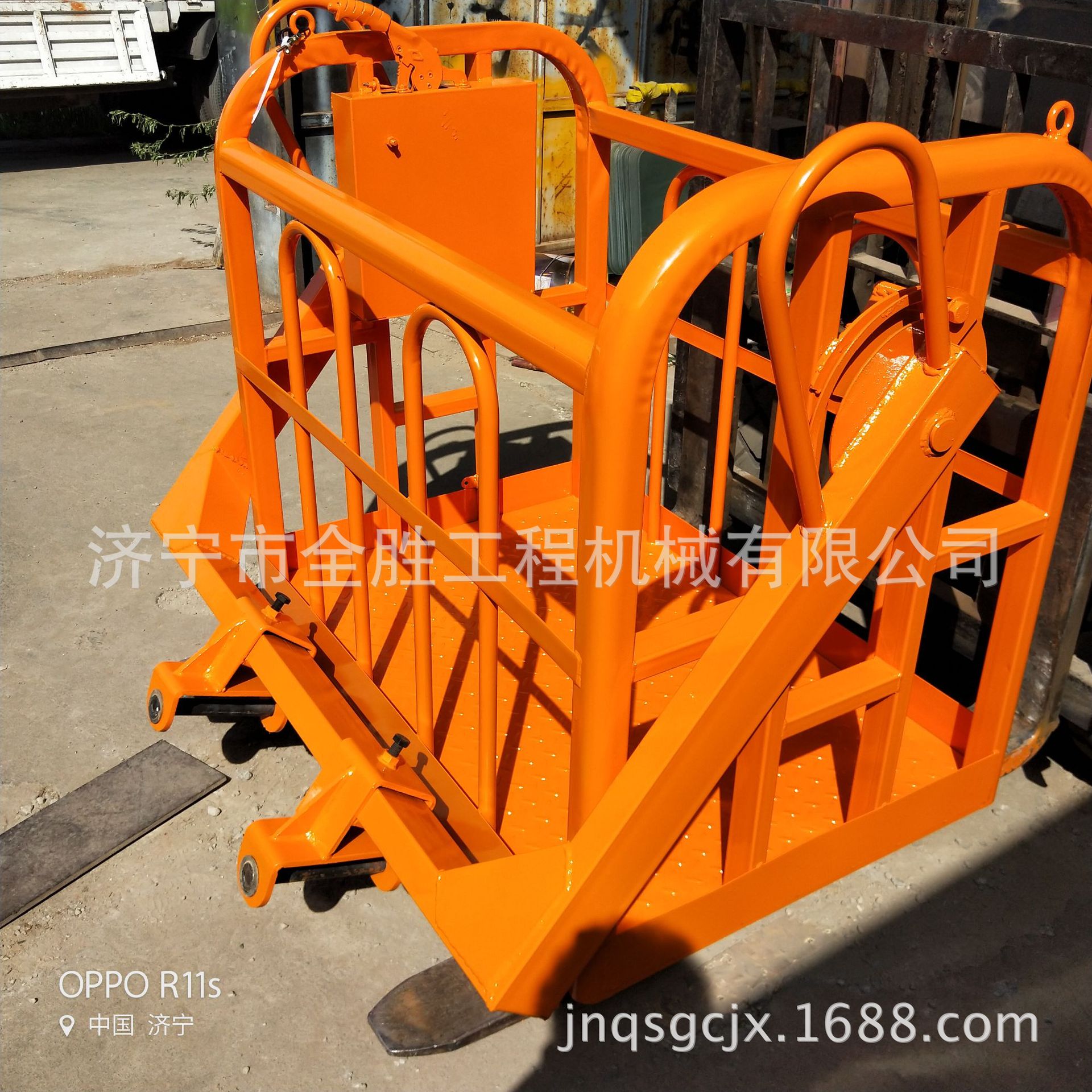 供应销吊车吊篮 吊车吊篮价格优惠 吊车吊篮带自动调平