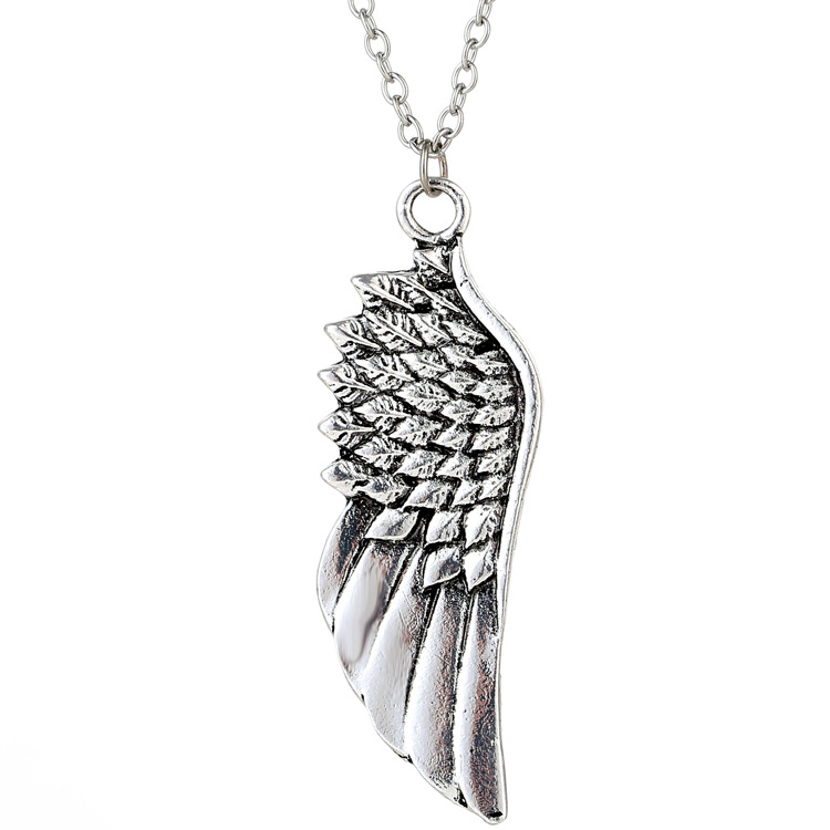 Labret stud lip piercing jewelry styling detail