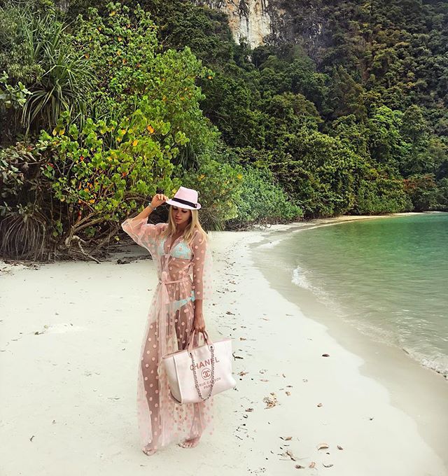 26324695_818383261697567_29799