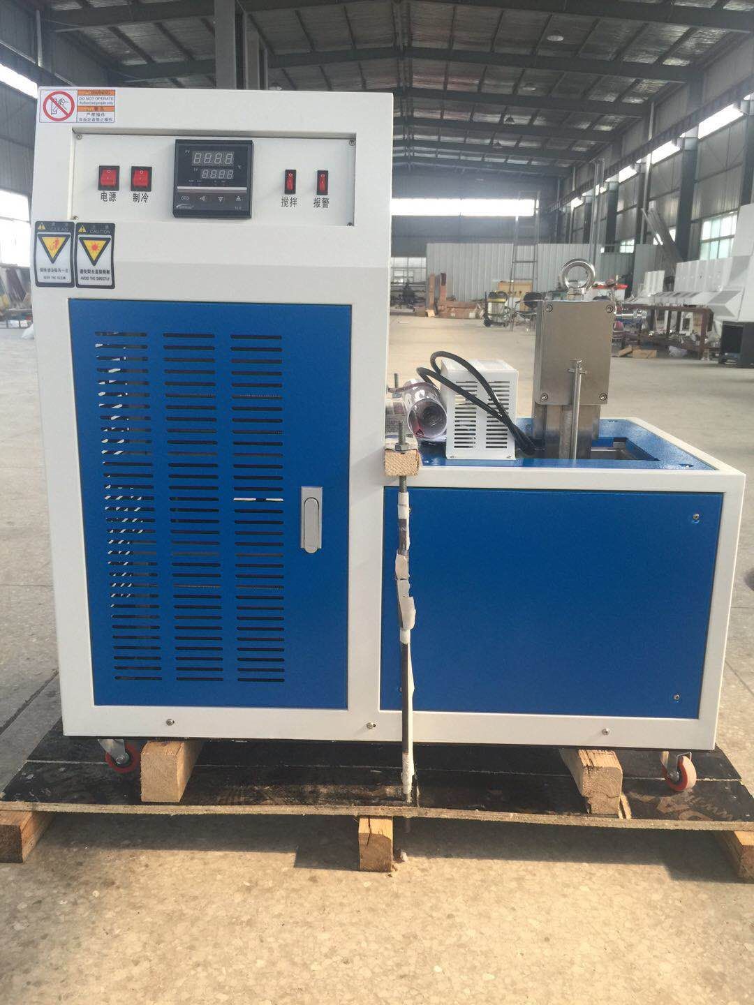 橡胶低温脆性测定仪，橡塑低温脆性试验机