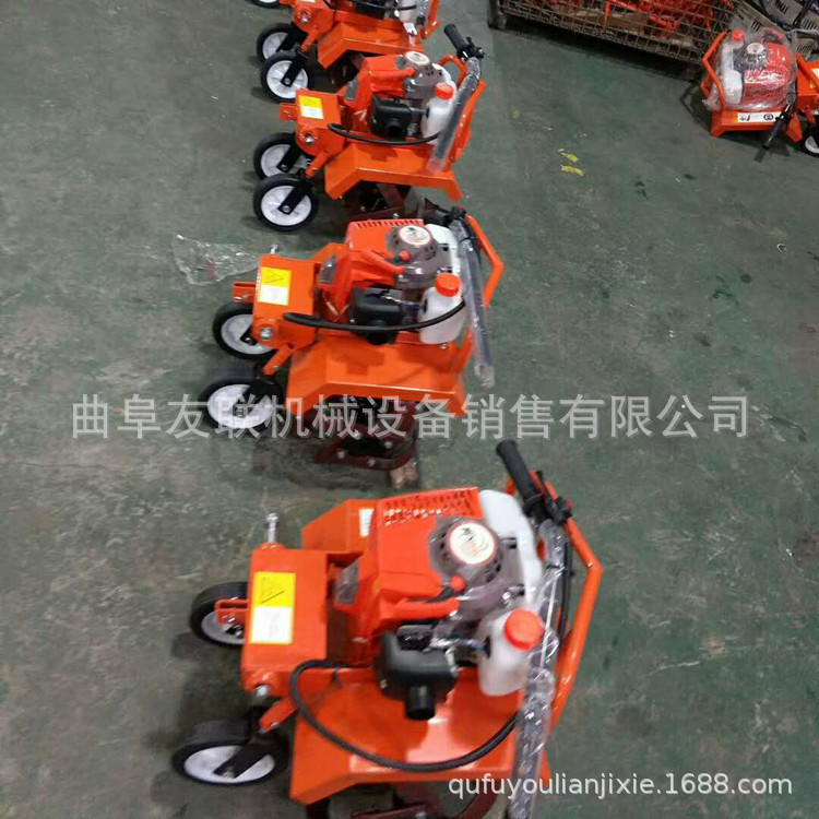 四冲程树趟除草机 小地块汽油松土机  手推式菜园旋耕松土机65