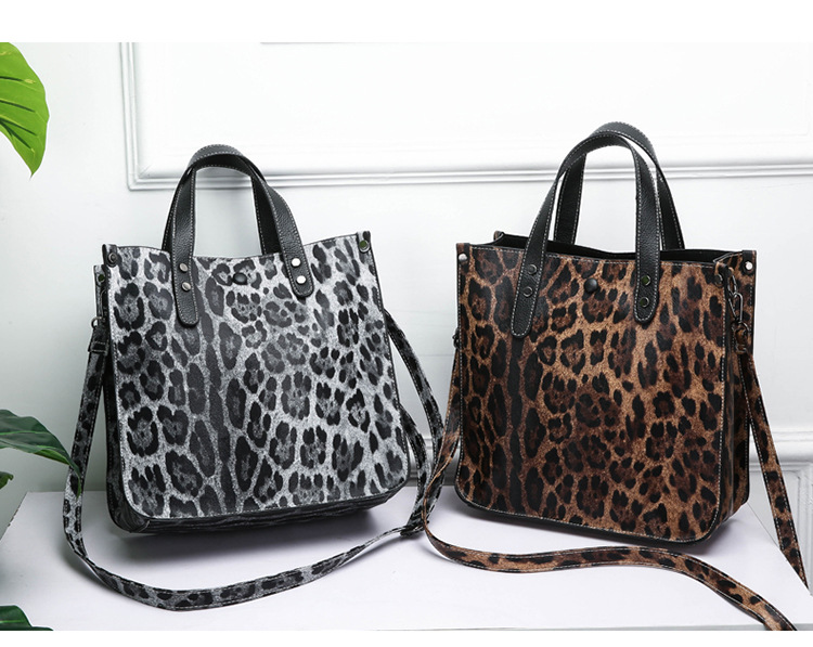 2018 New Women's Bag All-match Big Bag Mother And Child Bag Simple Large Capacity Handbag European And American Fashion Leopard Print Ol Women's Bag display picture 6