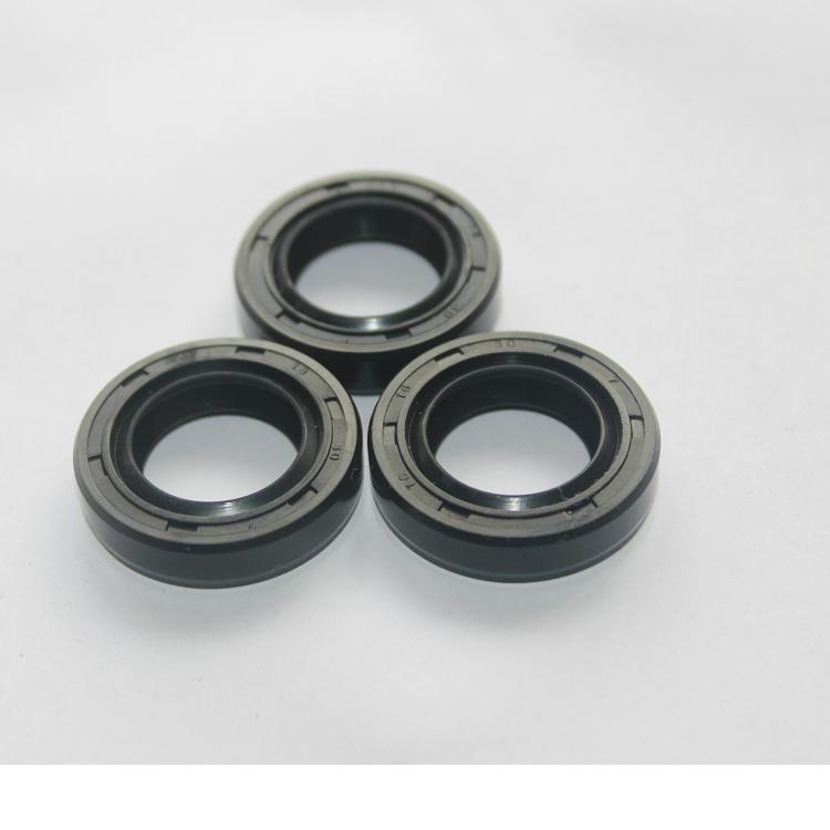 厂家直销 TC 18*30*7骨架油封 丁青胶油封 氟胶油封 密封件大全