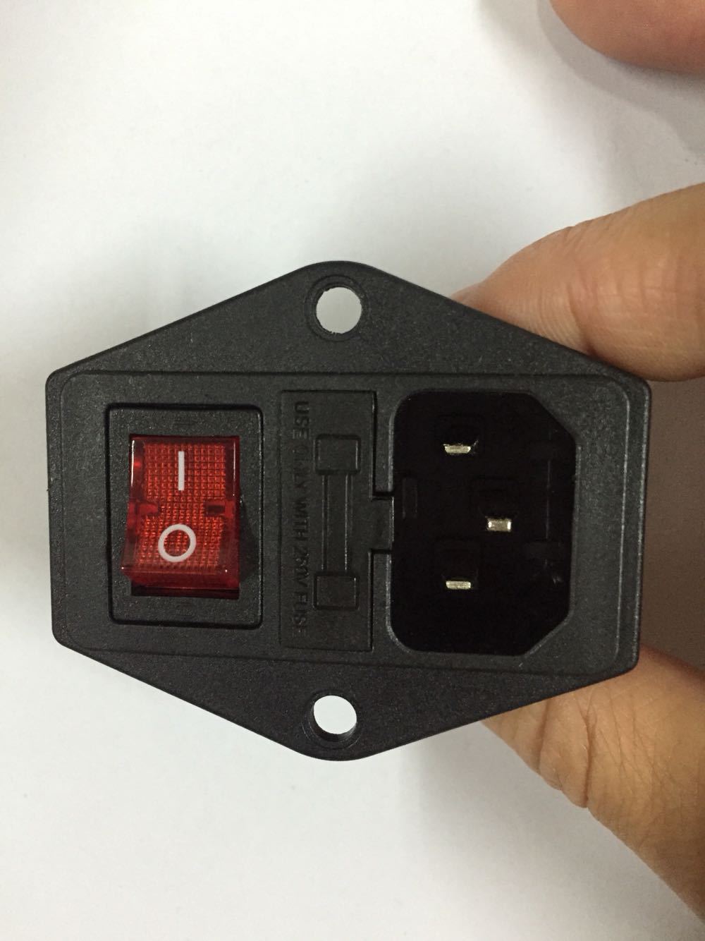 台湾AC电源插座S-03F-12S二合一带保险丝带开关的AC电源母座