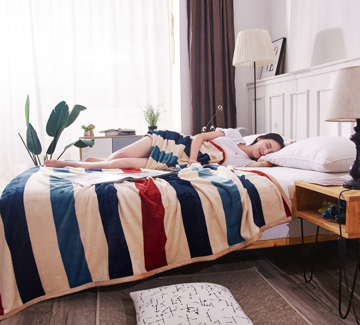 New products blanket factory Direct selling Unstamped Fleece Blanket Mink cashmere 300 Blanket Specifically for
