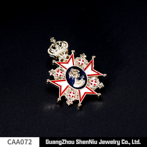 CAA072新款流行金属电镀金色皇冠美人头点漆勋章胸针滴油别针批发