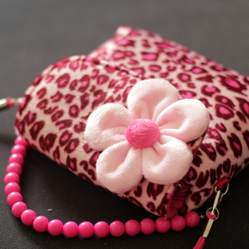 Sweet Flower Plush Small Square Bag