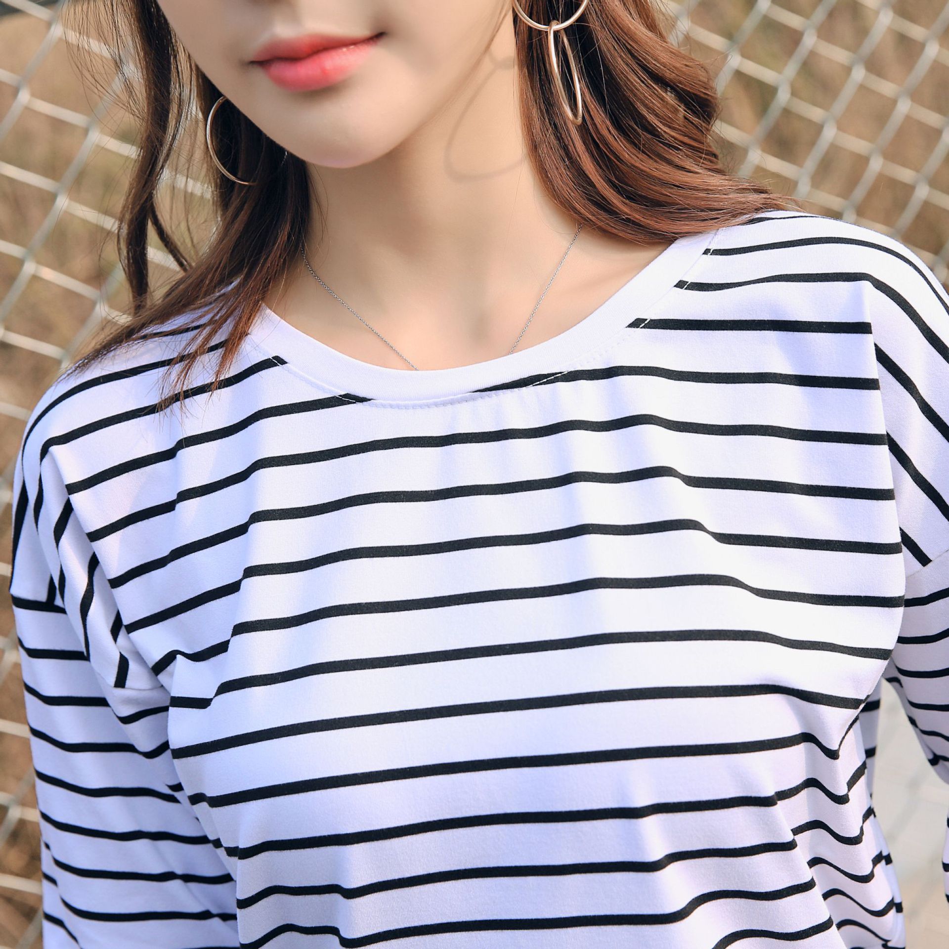 https://cbu01.alicdn.com/img/ibank/2018/745/949/8863949547_790706229.jpg